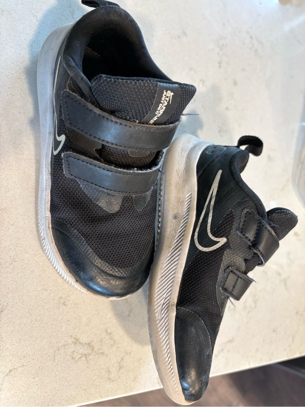 Nike Kids Black and White Velcro Runners